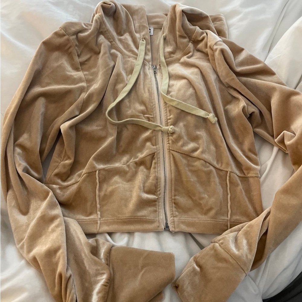 Beige velour cropped zip up hoodie